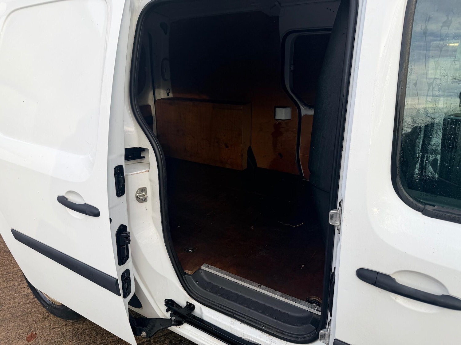 Used Renault Kangoo Maxi 2014 for sale - 76832904: Photo 31