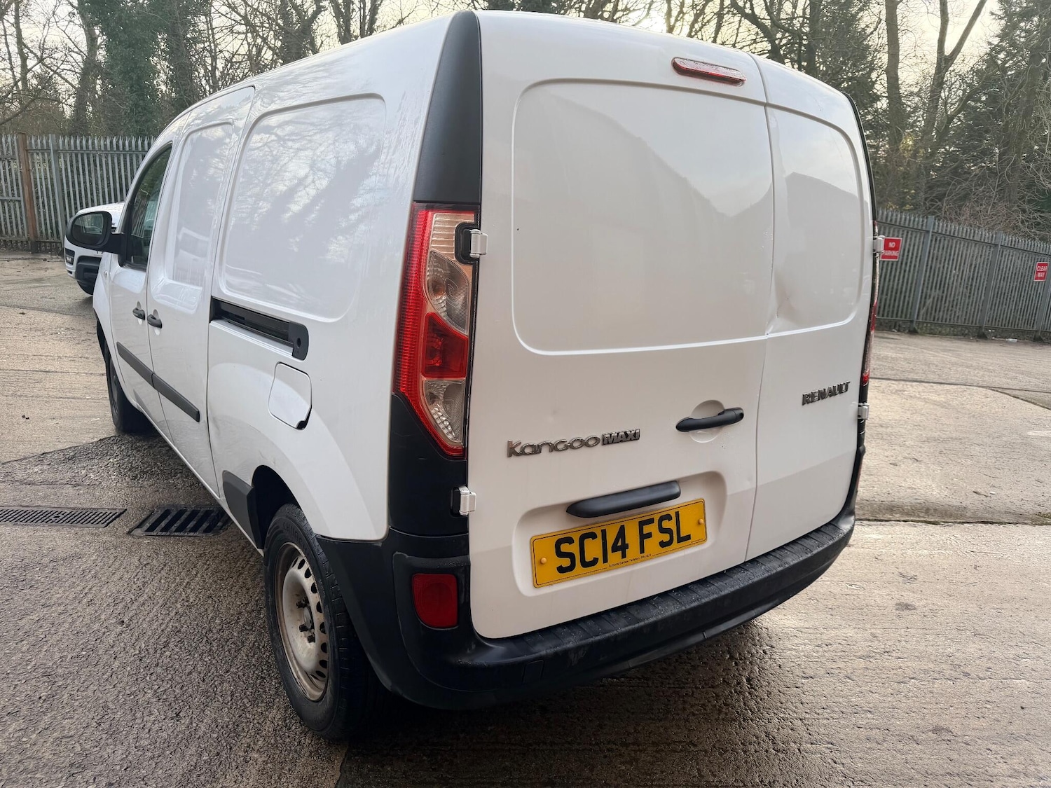 Used Renault Kangoo Maxi 2014 for sale - 76832904: Photo 9