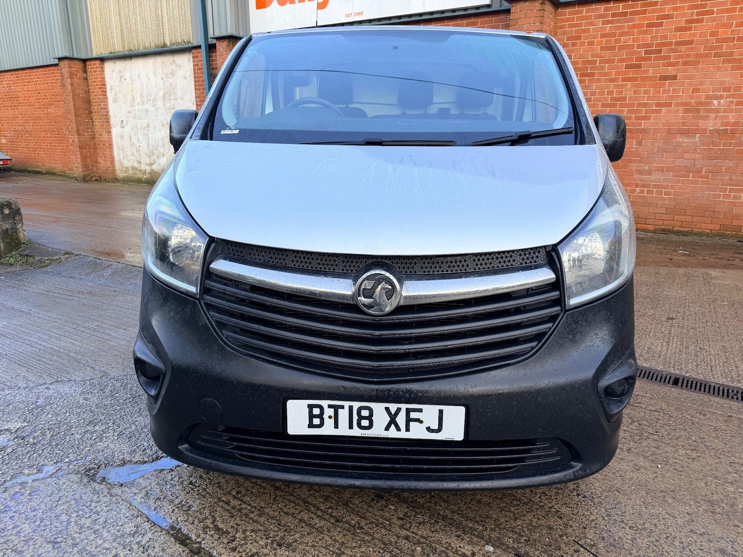 Used Vauxhall Vivaro 2018 for sale - 77029612: Photo 3