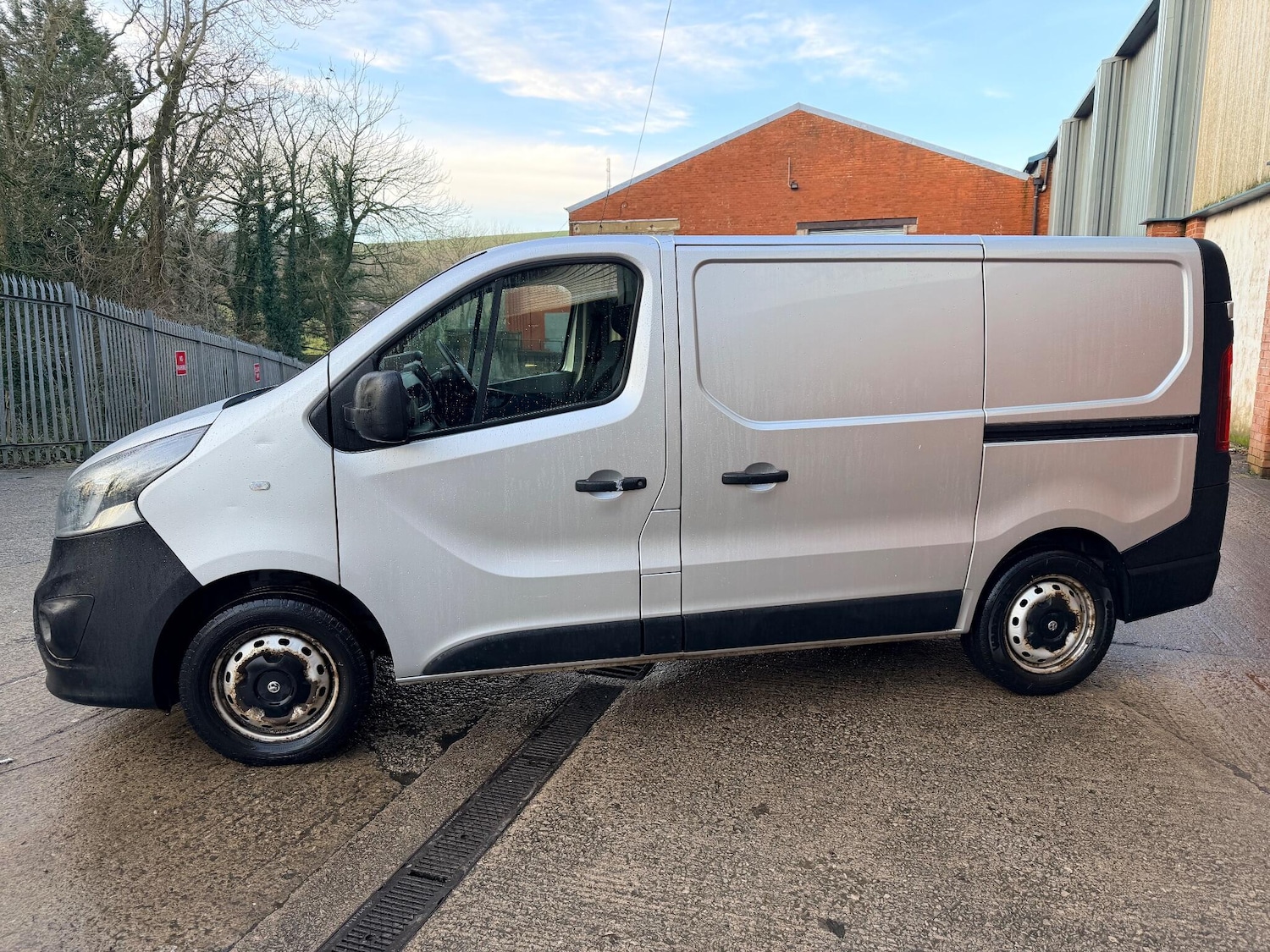 Used Vauxhall Vivaro 2018 for sale - 77029612: Photo 8