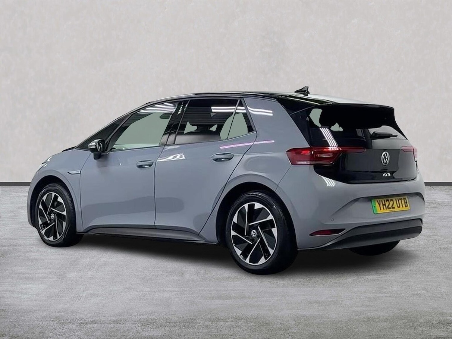 Used Volkswagen ID.3 2022 for sale - 77707414: Photo 2