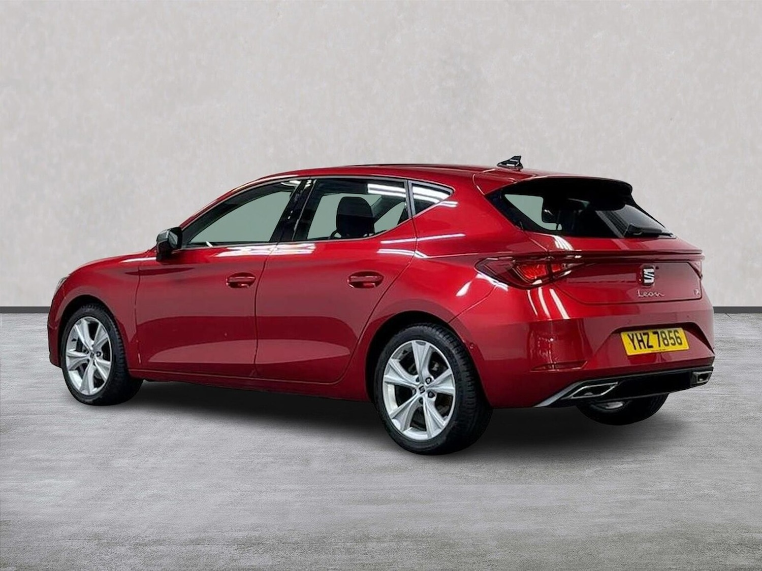 Used SEAT Leon 2022 for sale - 76114255: Photo 2