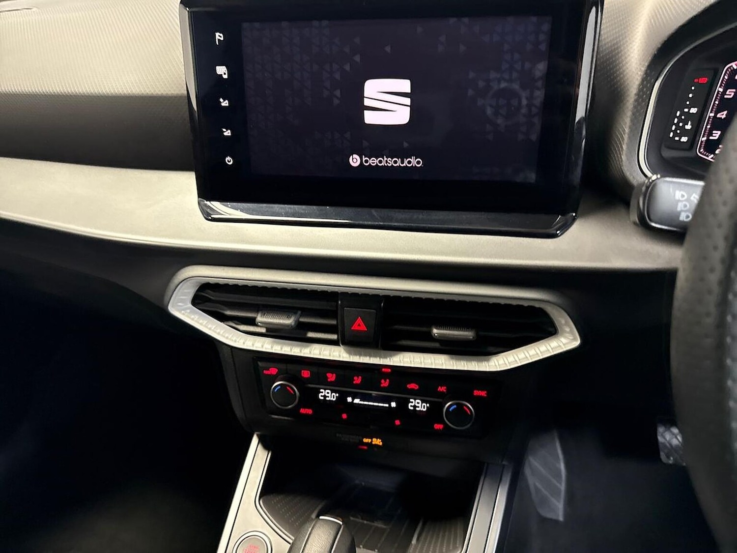 Used SEAT Arona 2024 for sale - 76365041: Photo 11