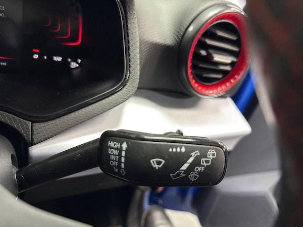 Used SEAT Arona 2023 for sale - 76236952: Photo 27