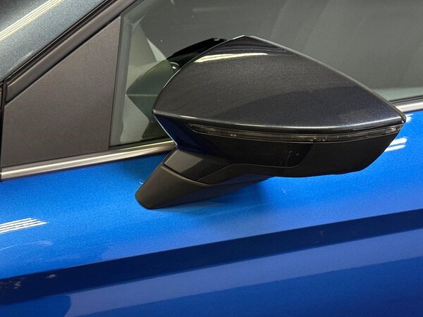 Used SEAT Arona 2023 for sale - 76236952: Photo 30