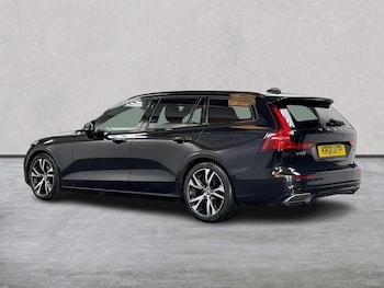 Used Volvo V60 2021 for sale - 79594214: Photo