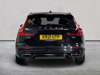 Used Volvo V60 2021 for sale - 79594214: Photo