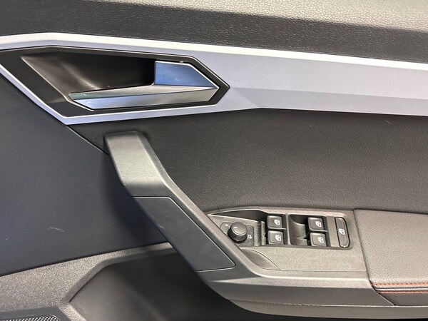 Used SEAT Arona 2024 for sale - 75524339: Photo 21