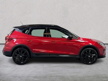 Used SEAT Arona 2025 for sale - 78703620: Photo