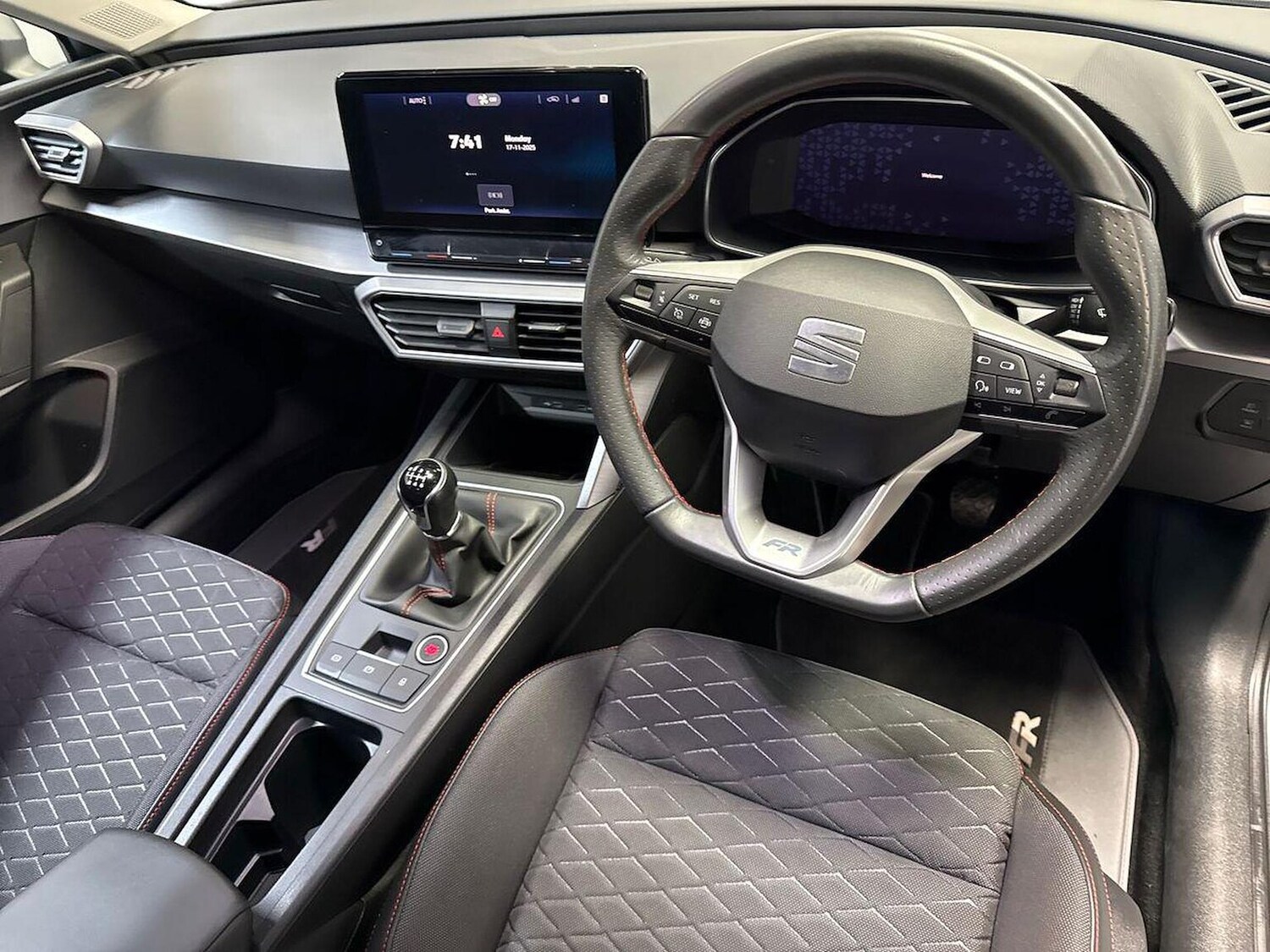 Used SEAT Leon 2021 for sale - 77487438: Photo 9