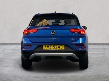 Used Volkswagen T-Roc 2023 for sale - 78932538: Photo