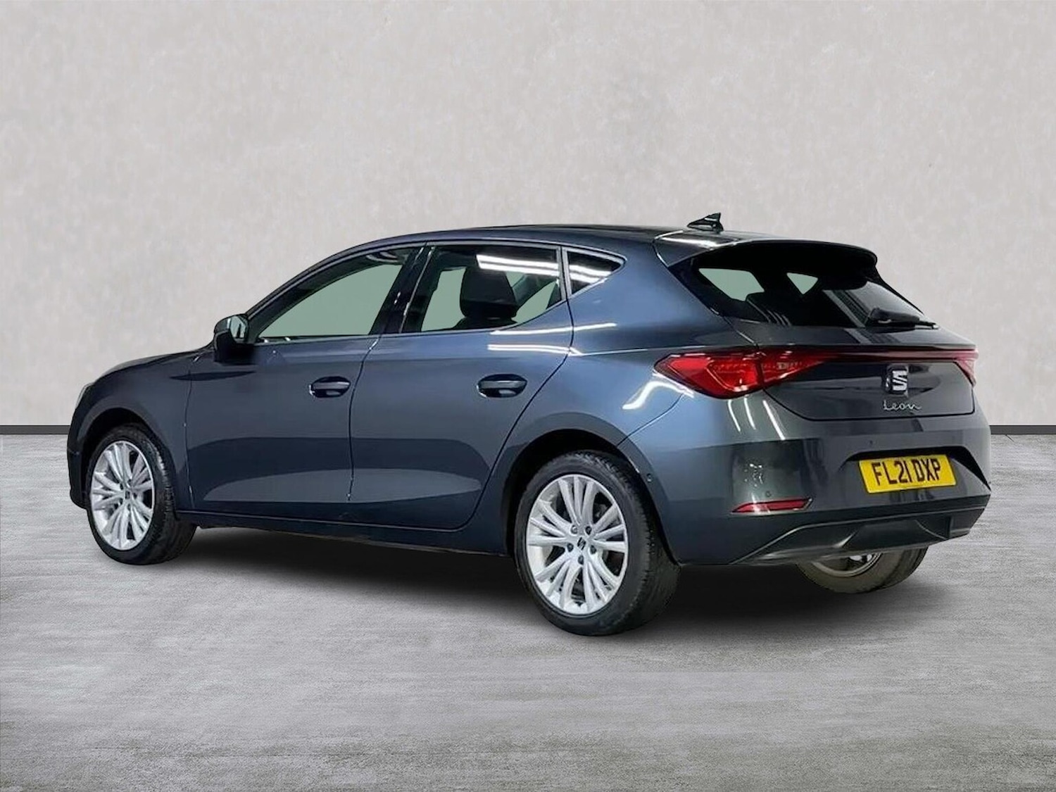 Used SEAT Leon 2021 for sale - 76885006: Photo 2