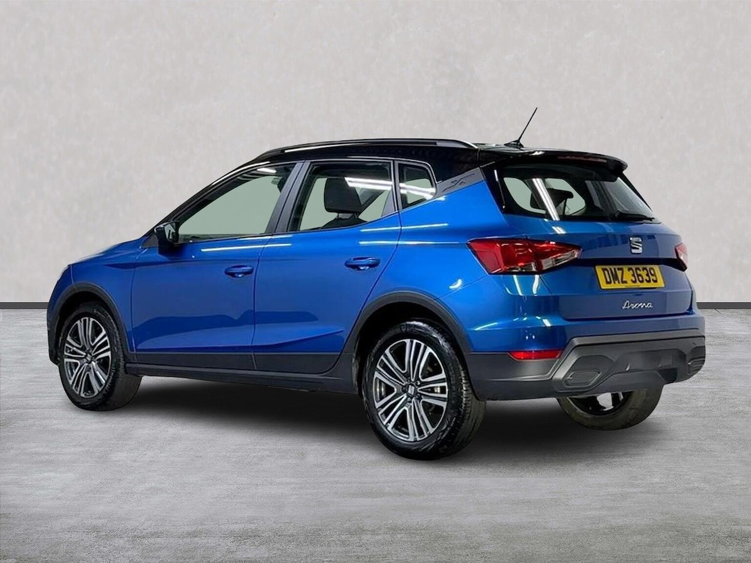 Used SEAT Arona 2024 for sale - 77062292: Photo 2