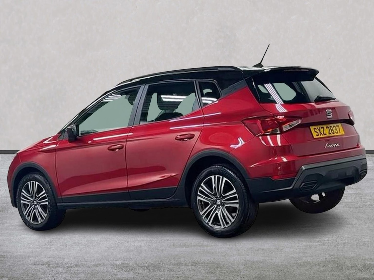 Used SEAT Arona 2023 for sale - 78193428: Photo 2