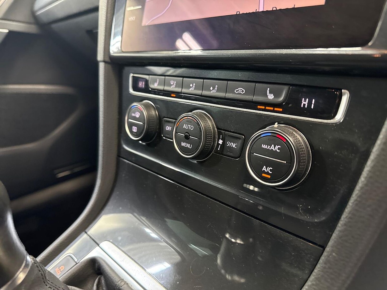 Used Volkswagen Golf 2020 for sale - 77766555: Photo 12