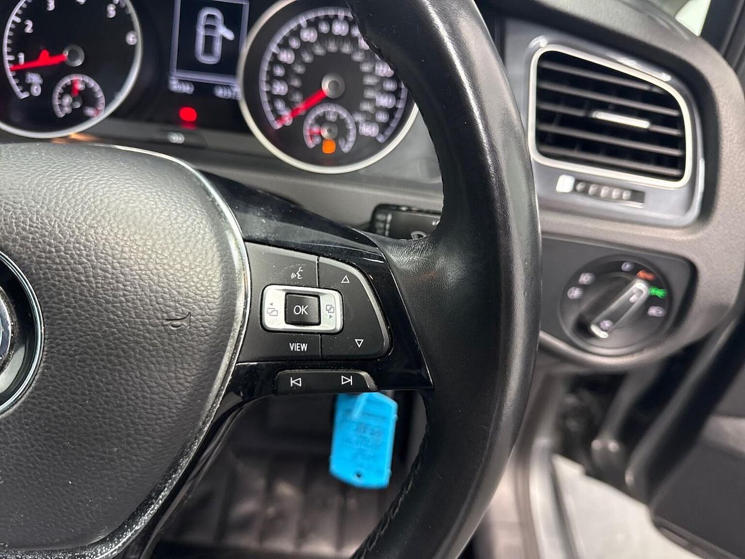 Used Volkswagen Golf 2020 for sale - 77766555: Photo 24