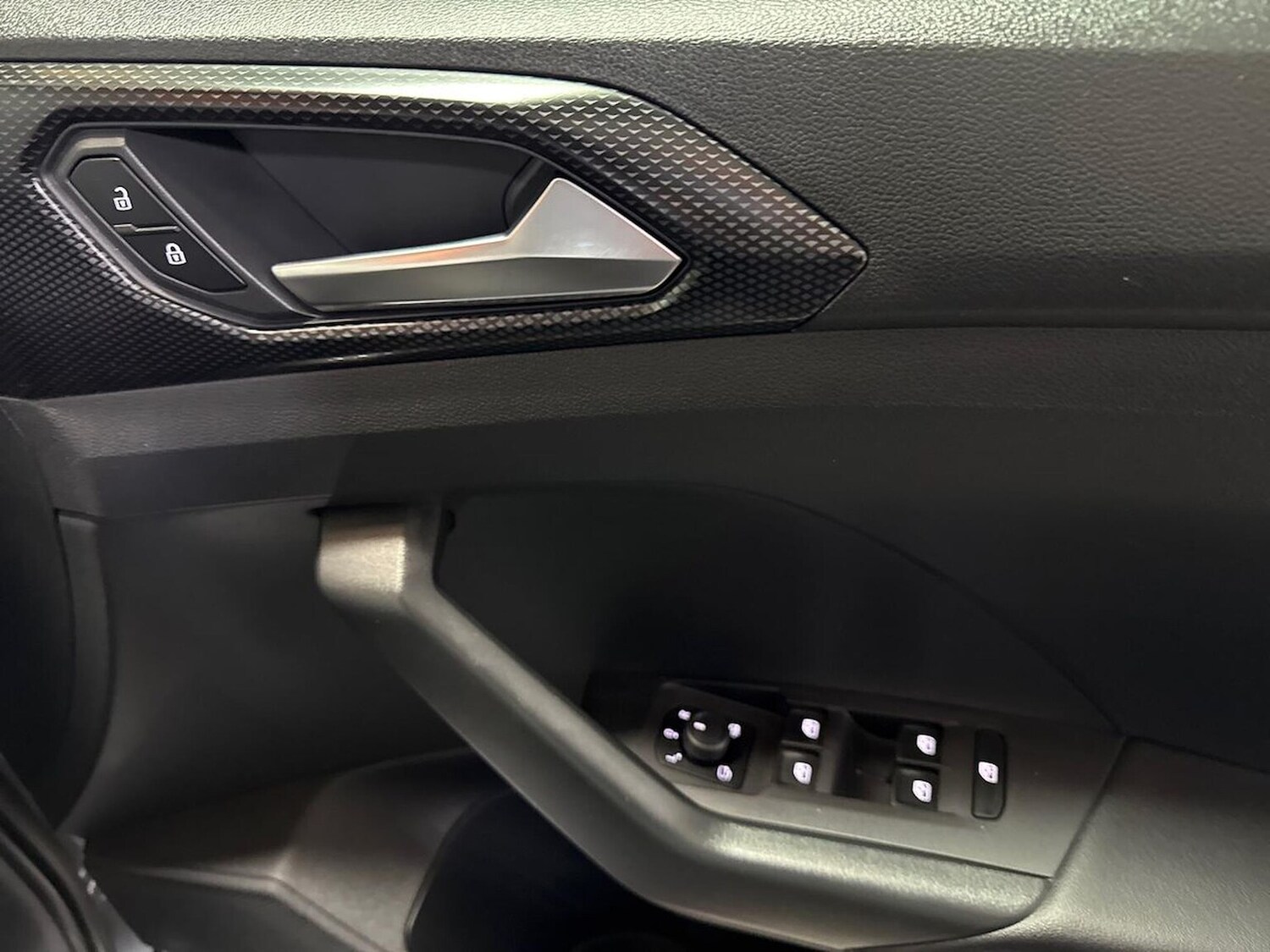 Used Volkswagen T-Cross 2023 for sale - 78193464: Photo 23