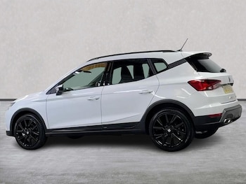 Used SEAT Arona 2025 for sale - 78703614: Photo
