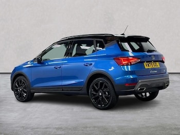 Used Volvo XC40 2025 for sale - 78438746: Photo