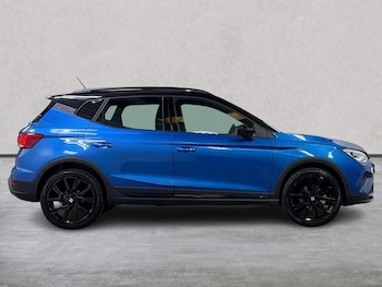 Used Volvo XC40 2025 for sale - 78438746: Photo
