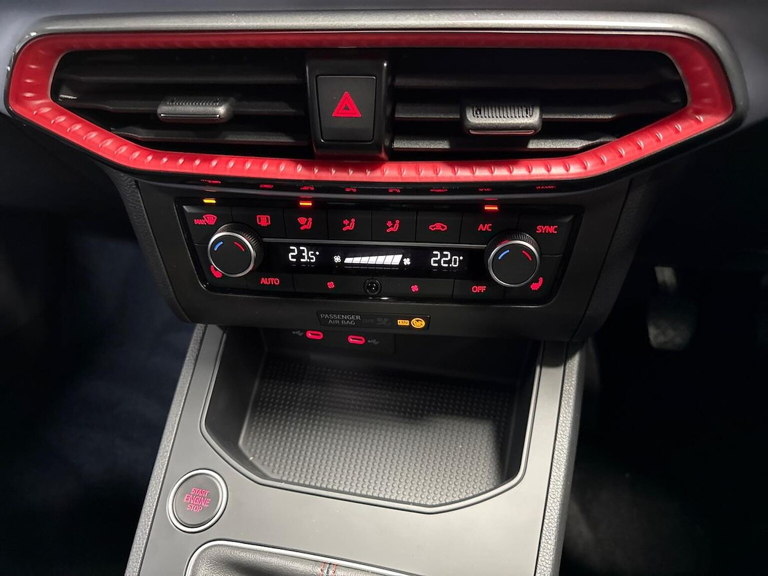 Used SEAT Ibiza 2025 for sale - 76853948: Photo 12