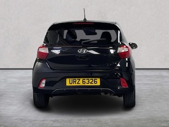 Used Hyundai i10 2023 for sale - 79371908: Photo