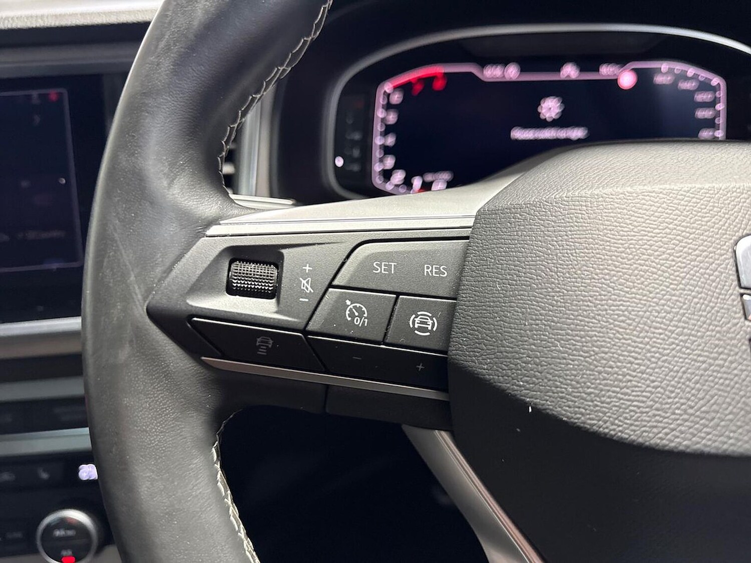 Used SEAT Ateca 2023 for sale - 76892132: Photo 24