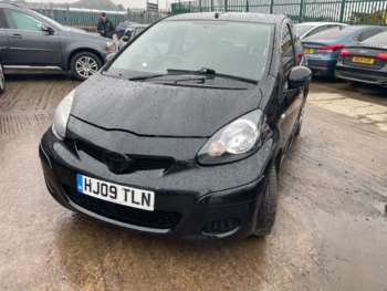 2009 (09) - 1.0 VVT-i Black 5dr