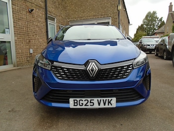 Used Renault Clio 2025 for sale - 79559379: Photo