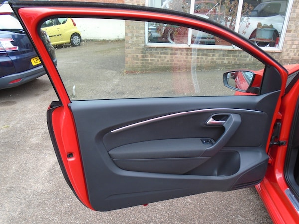 Used Volkswagen Polo 2016 for sale - 72134537: Photo 11