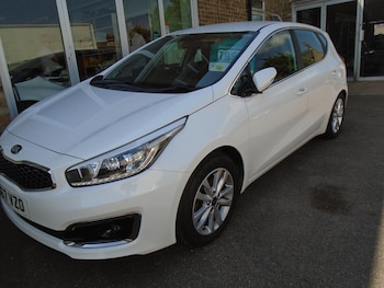 Used Kia Ceed 2017 for sale - 79151463: Photo