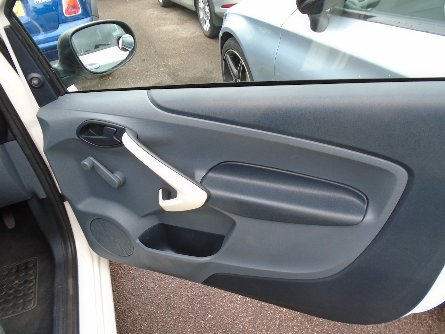 Used Ford Ka 2012 for sale - 75764124: Photo 8