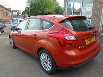 Used Ford Focus 2012 for sale - 75425160: Photo