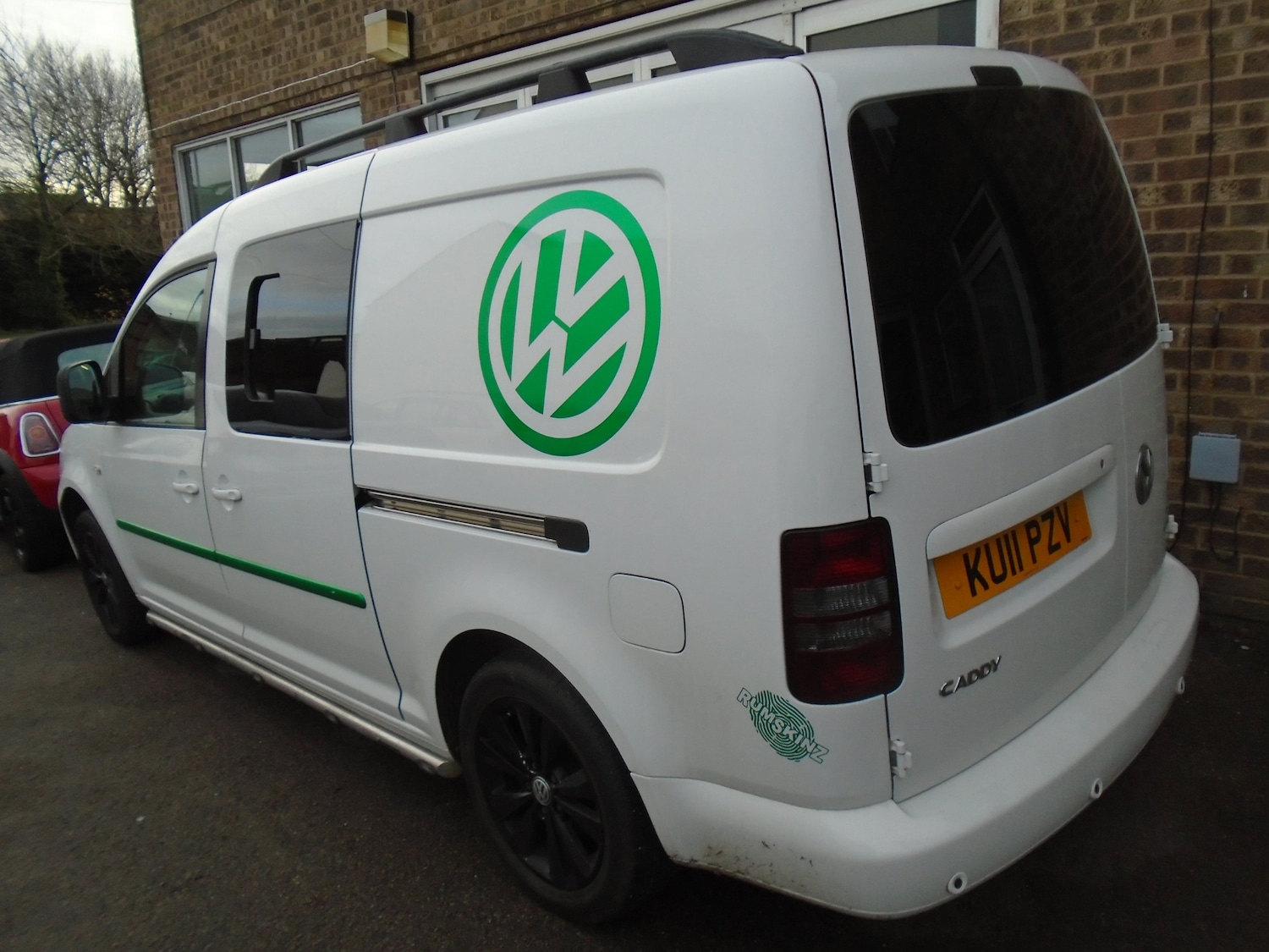 Used Volkswagen Caddy Maxi 2011 for sale - 76860004: Photo 2