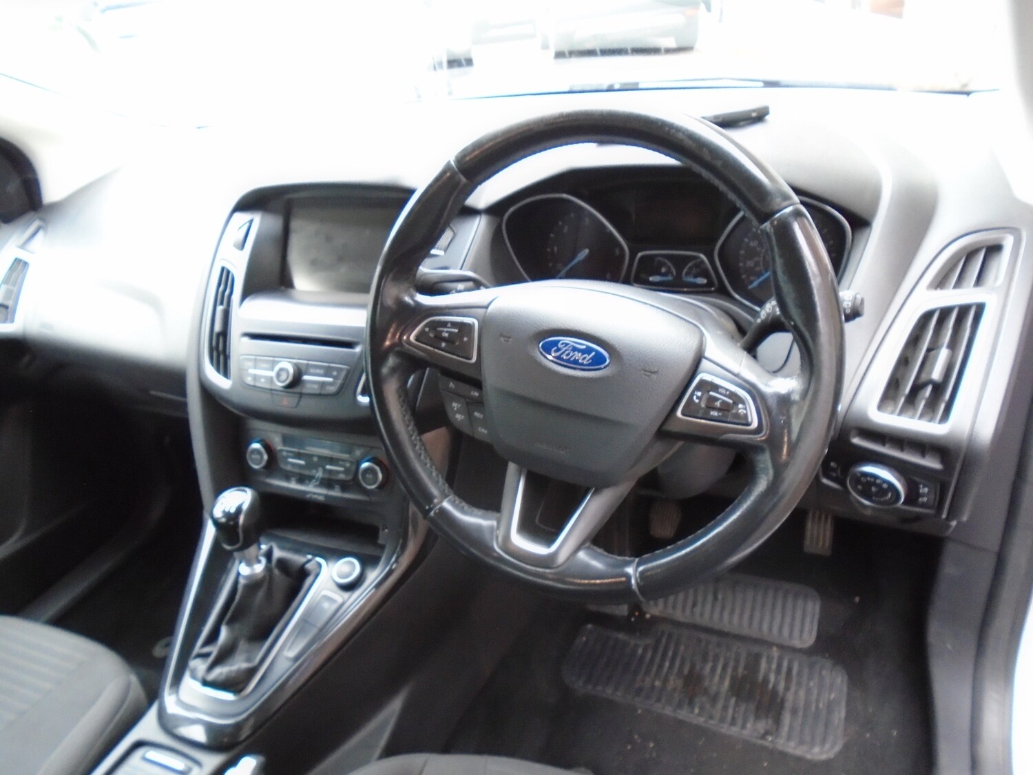 Used Ford Focus 2015 for sale - 75763205: Photo 9