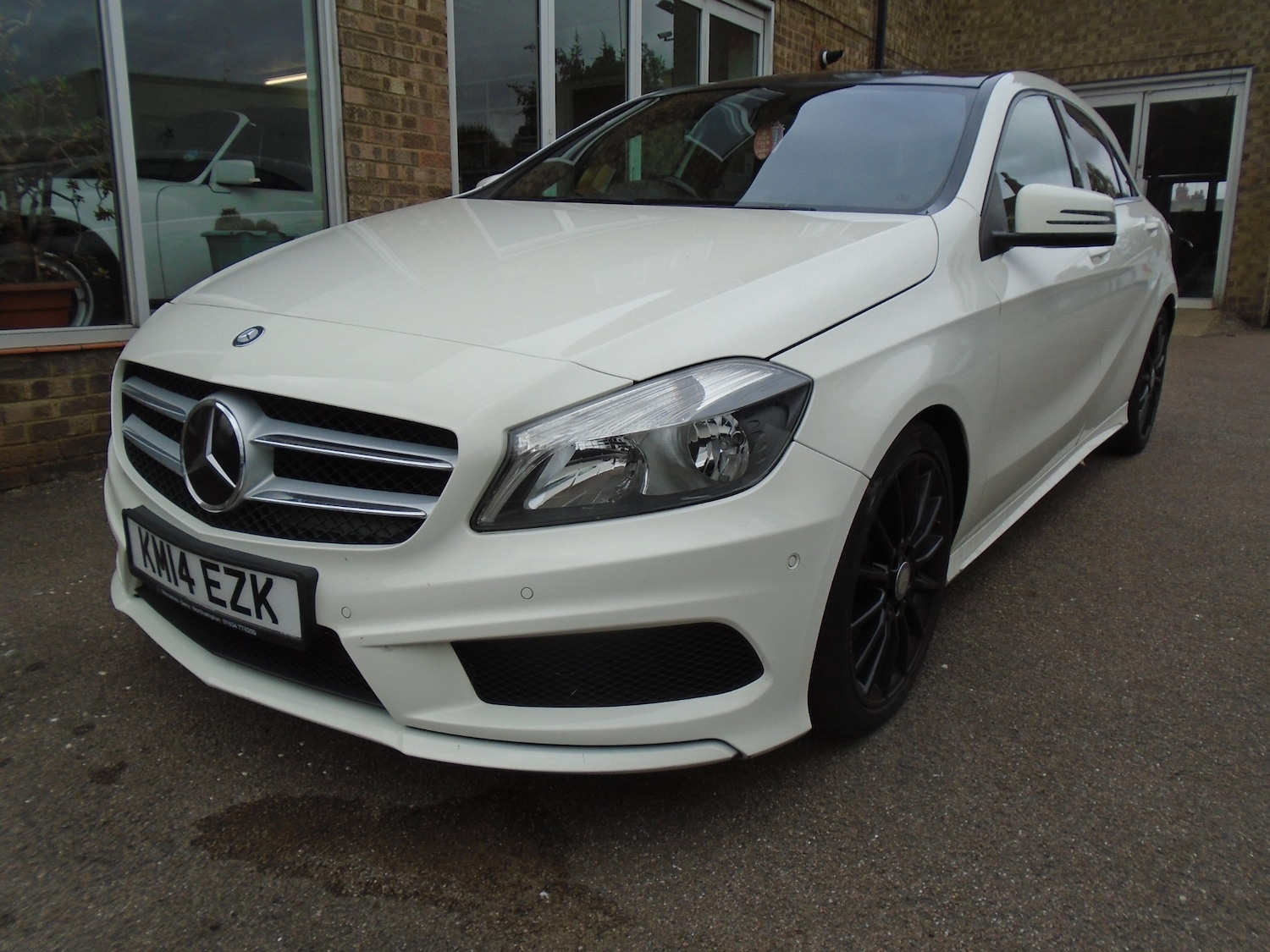 Used Mercedes-Benz A-Class 2014 for sale - 76289684: Photo 1