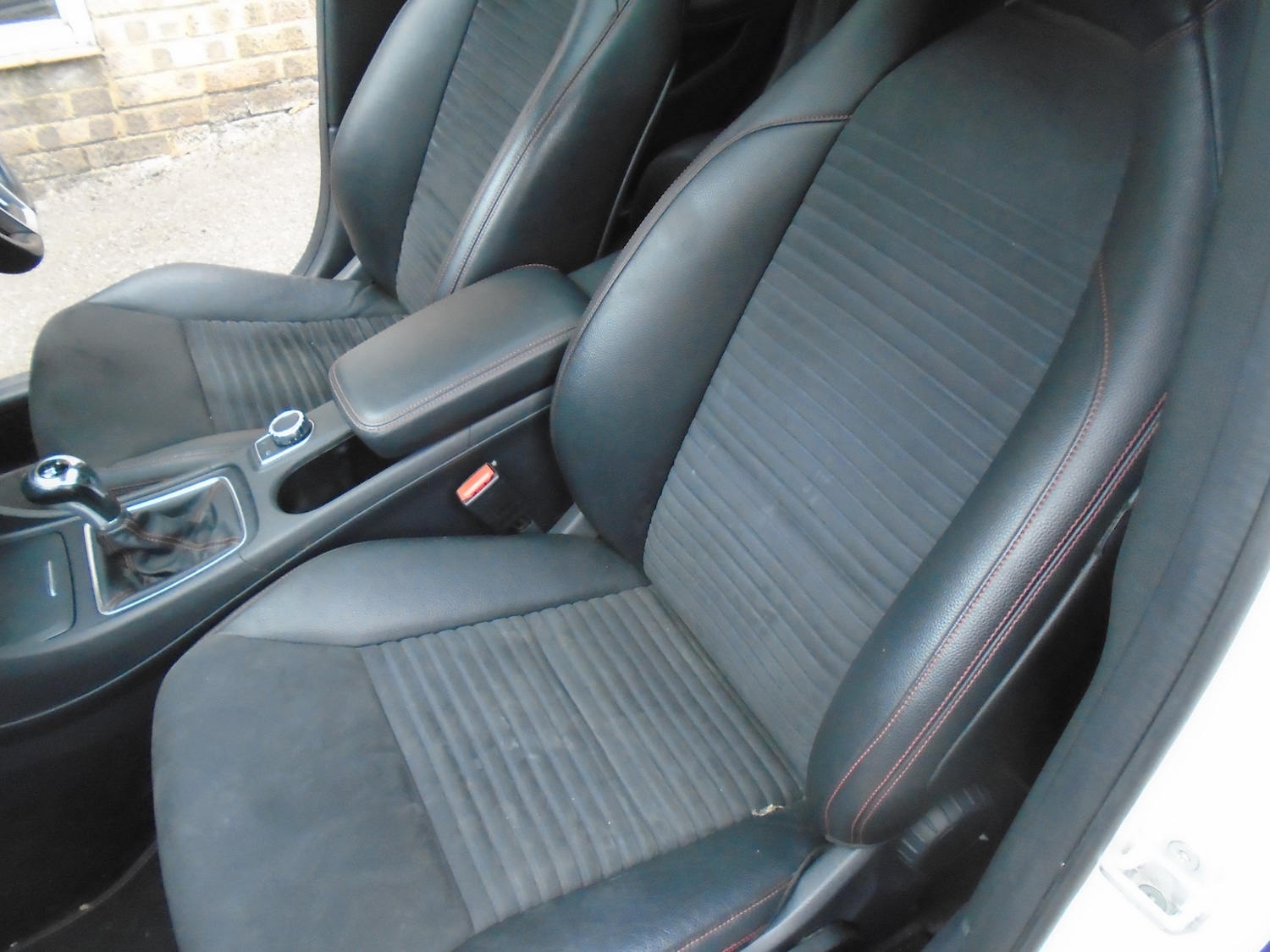 Used Mercedes-Benz A-Class 2014 for sale - 76289684: Photo 8