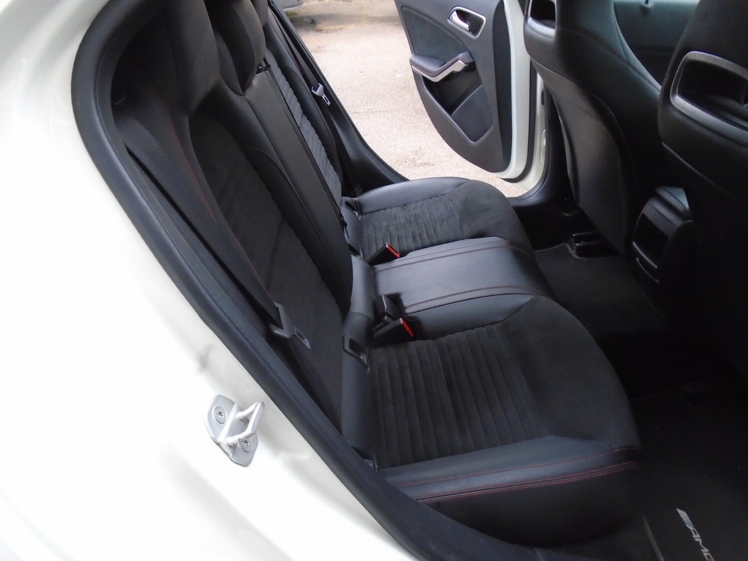 Used Mercedes-Benz A-Class 2014 for sale - 76289684: Photo 9