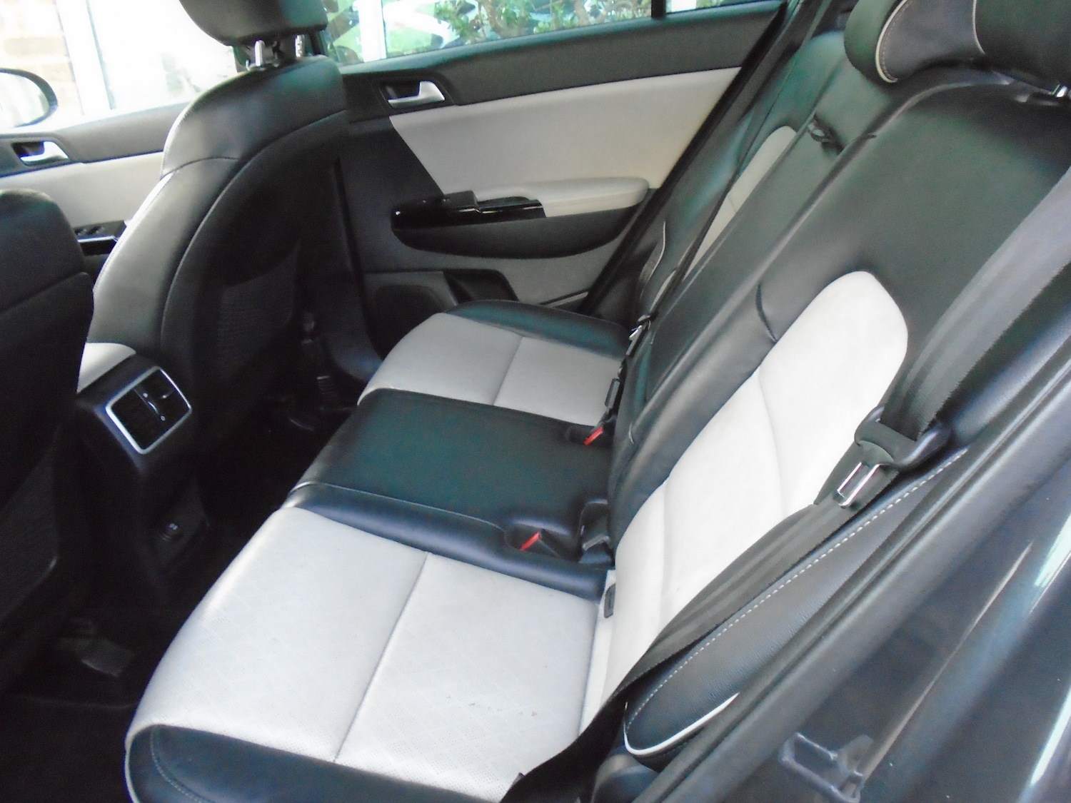 Used Kia Sportage 2018 for sale - 77492572: Photo 6