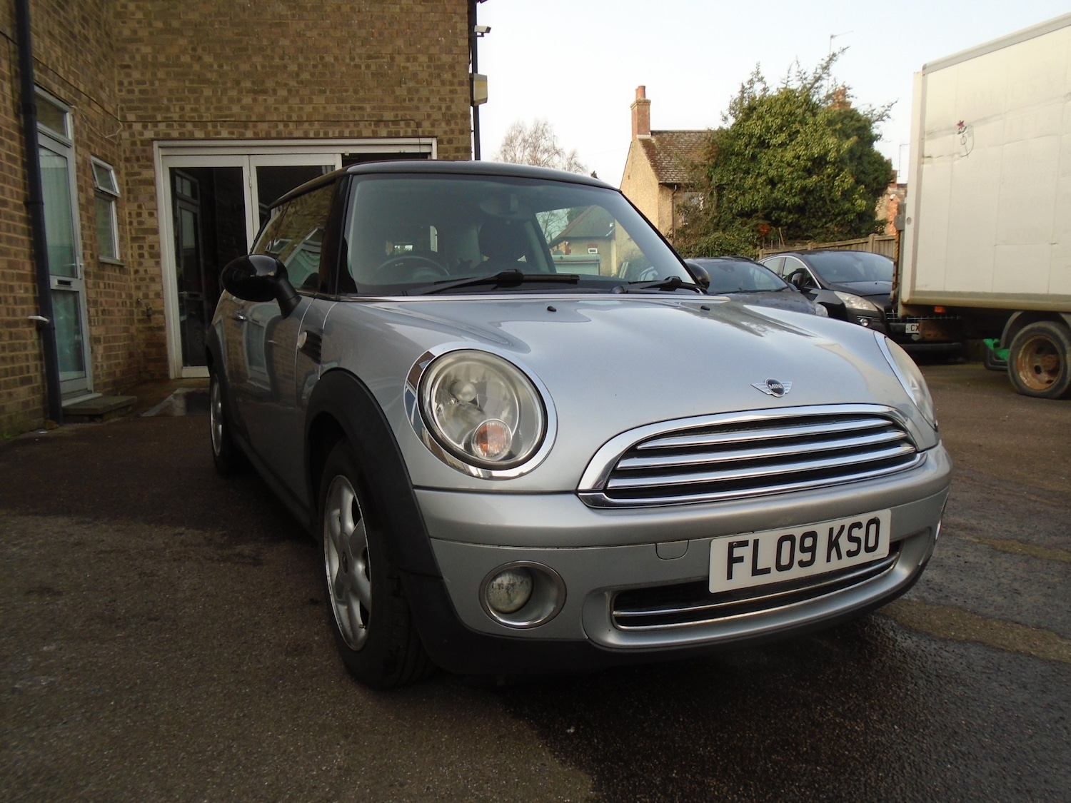 Used MINI Hatch 2009 for sale - 77762416: Photo 2