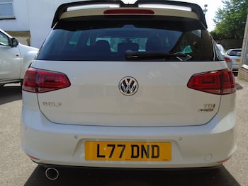 Used Volkswagen Golf 2017 for sale - 79467761: Photo