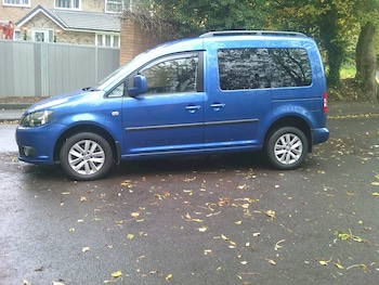 Used Volkswagen Caddy Life 2013 for sale - 76464793: Photo