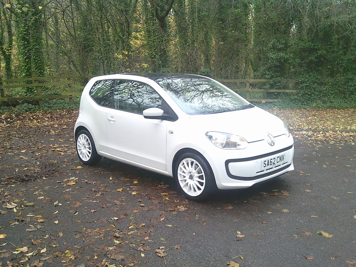 Used Volkswagen up! 2012 for sale - 76570915: Photo 1