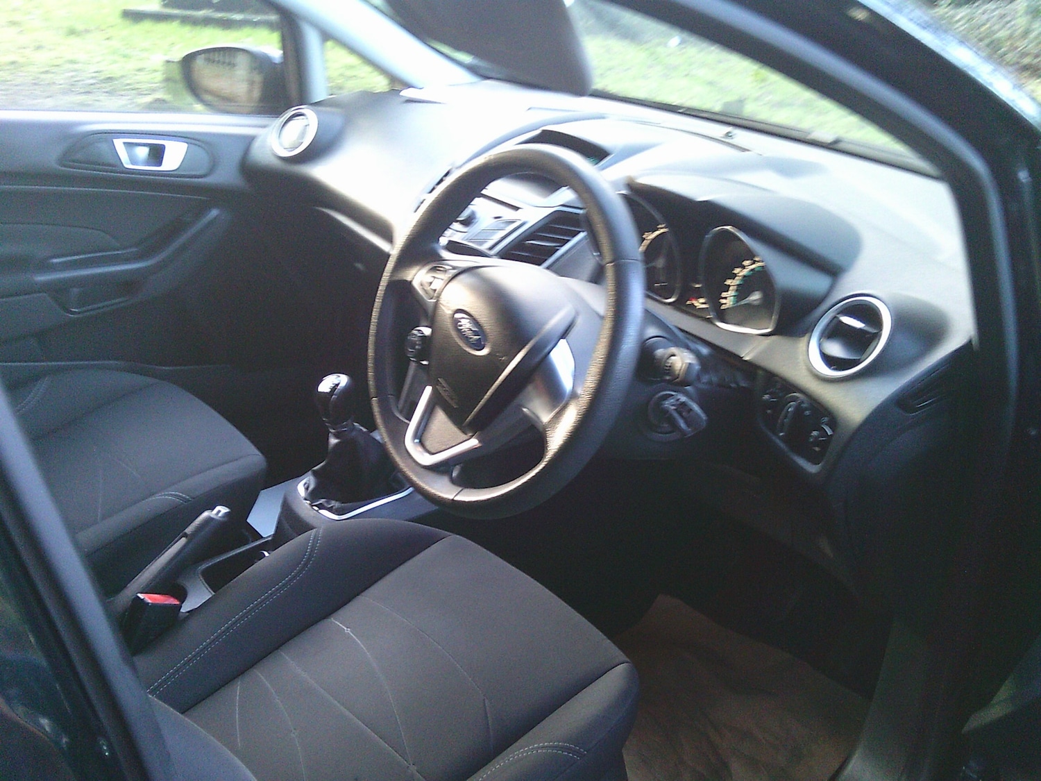 Used Ford Fiesta 2015 for sale - 77013349: Photo 13