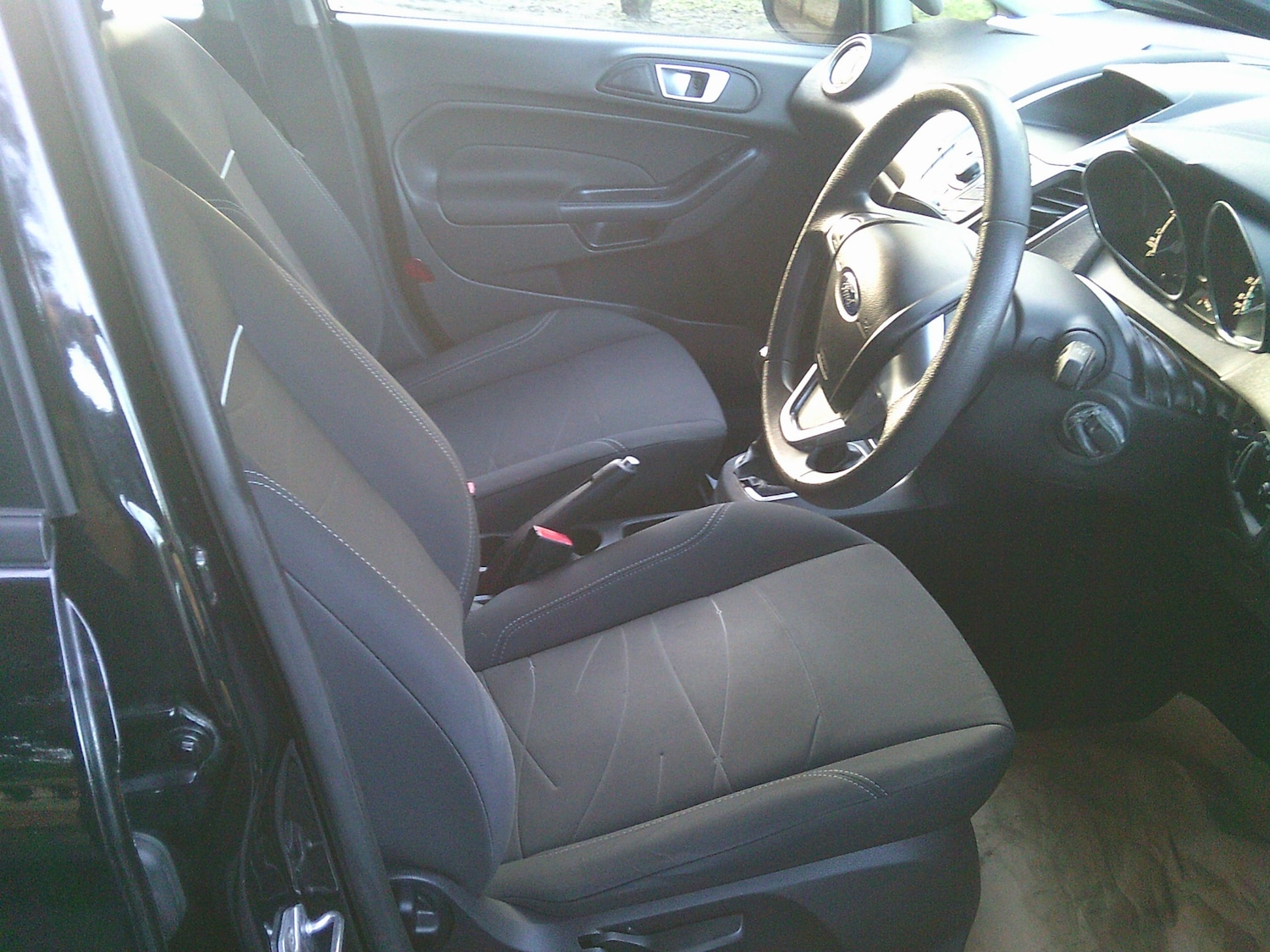 Used Ford Fiesta 2015 for sale - 77013349: Photo 14