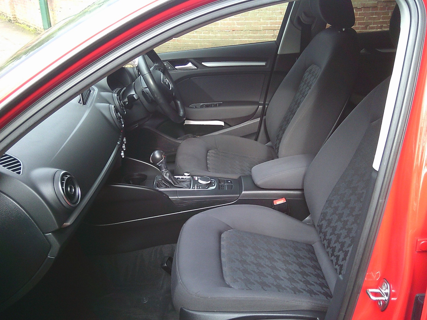 Used Audi A3 2014 for sale - 77649676: Photo 8