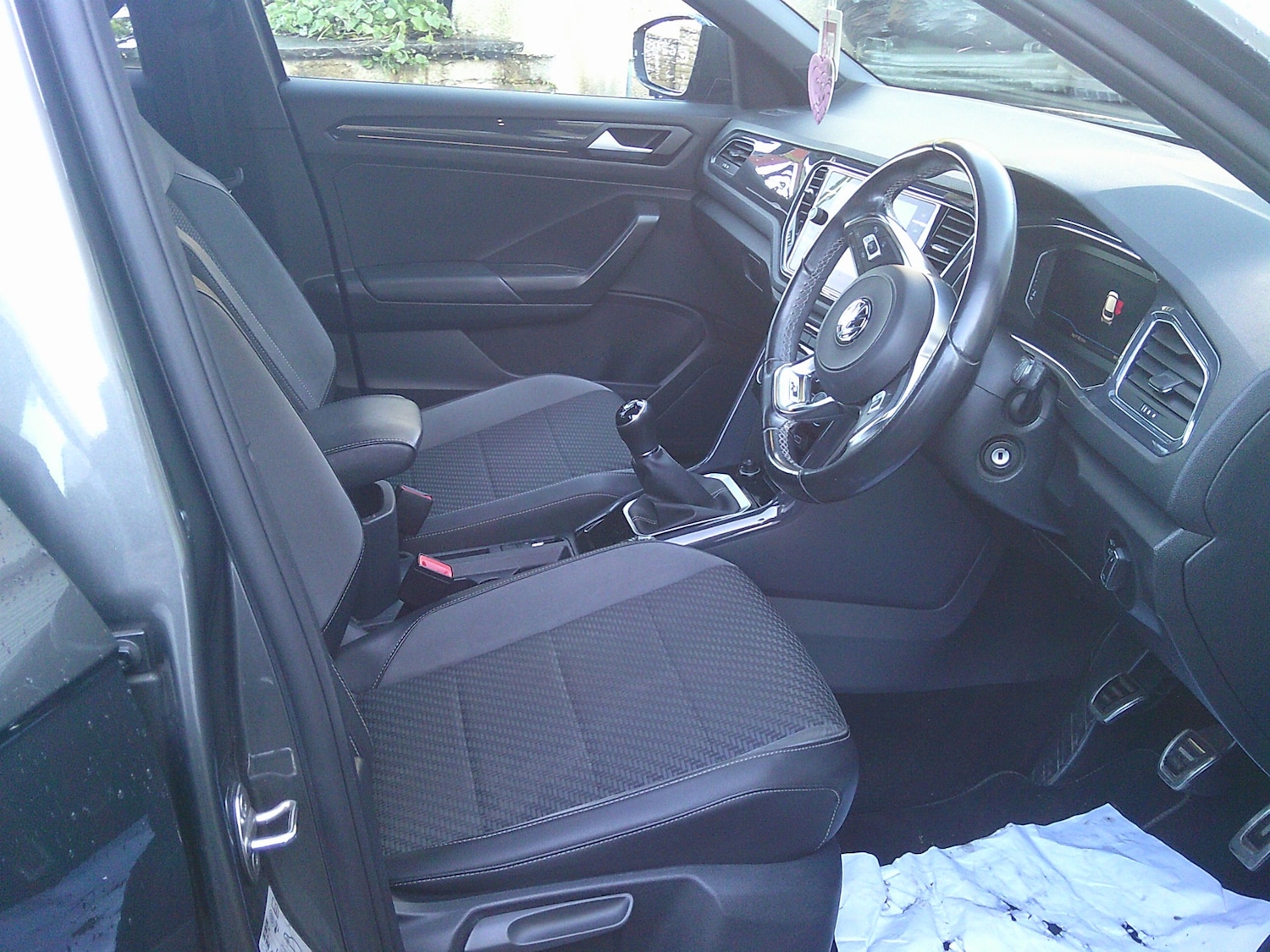 Used Volkswagen T-Roc 2019 for sale - 76643758: Photo 15