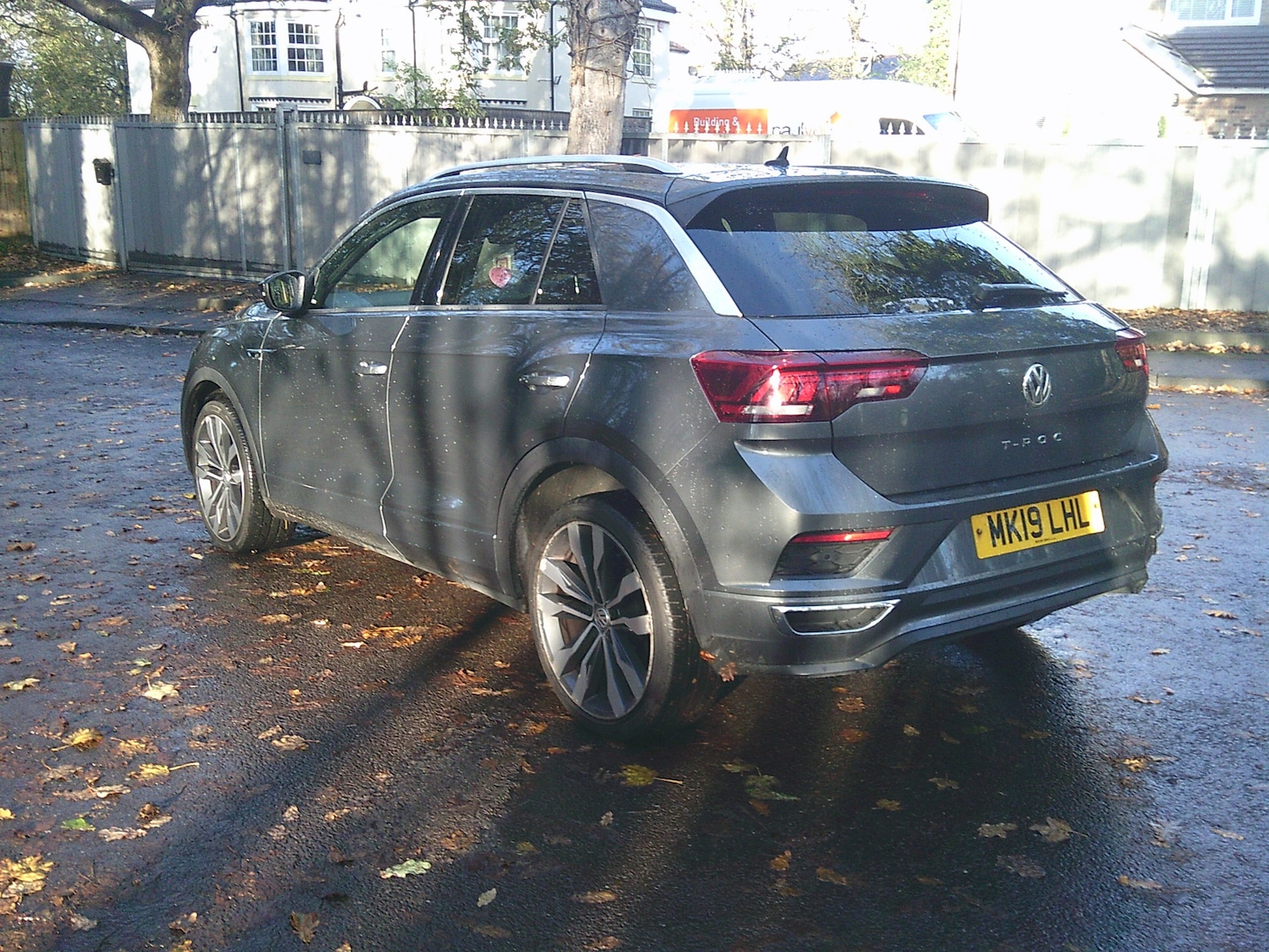 Used Volkswagen T-Roc 2019 for sale - 76643758: Photo 3