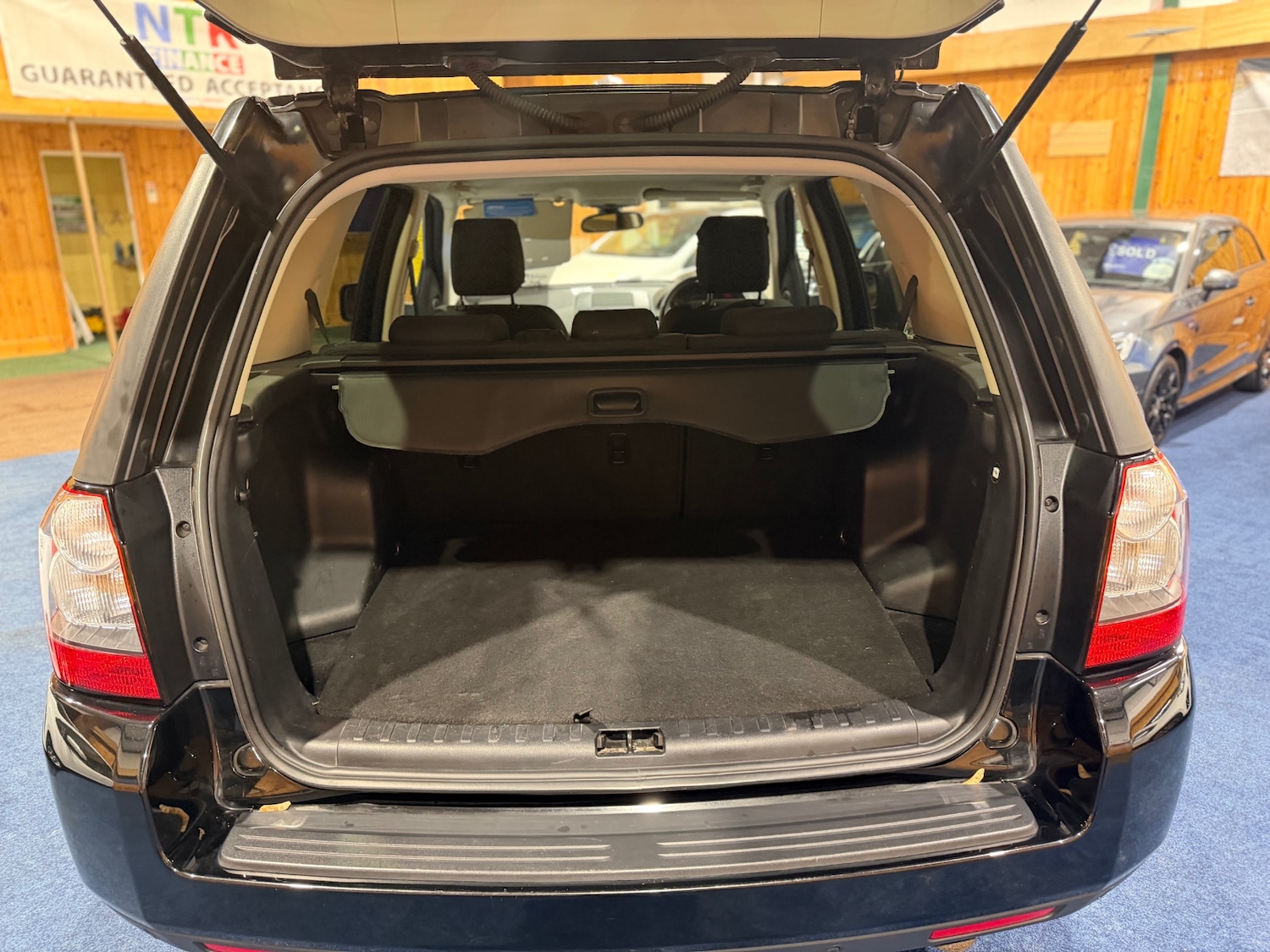 Used Land Rover Freelander 2012 for sale - 76946944: Photo 9