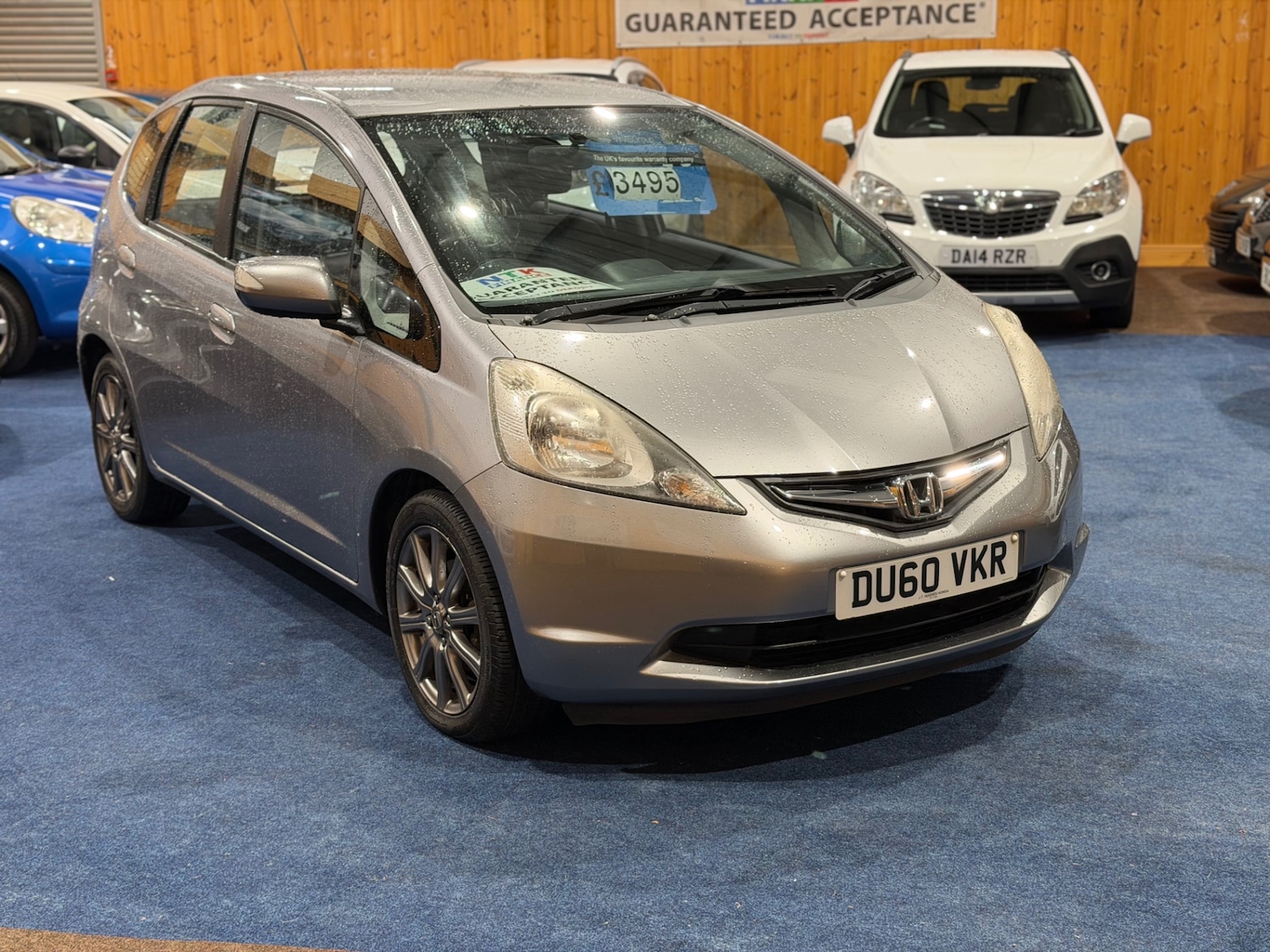 Used Honda Jazz 2010 for sale - 76957050: Photo 2